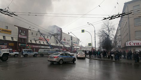 Gaisras prekybos ir pramogų centre „Žiemos vyšnia“ Kemerove