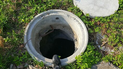 Atviras &scaron;ulinys Karolini&scaron;kių lietaus nuotekų valykloje
