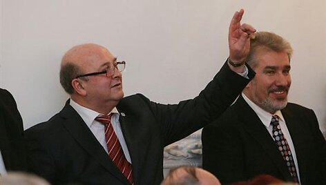 Visvaldas Matijo&scaron;aitis (kairėje)