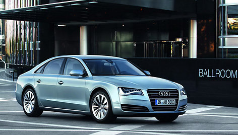 2012-ųjų „Audi A8 Hybrid“