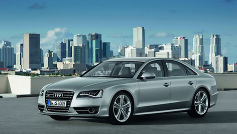 2012-ųjų &bdquo;Audi S8&ldquo;