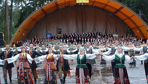 Dainų ir &scaron;okių &scaron;ventė Kauno rajone