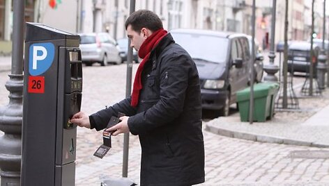 Mieste norima didinti kontrolierių, prižiūrinčių automobilių statymo tvarką, skaičių.