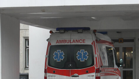 Vilniaus gatves padengęs plikledis pridarė medikams darbo