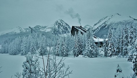 Štrbske Pleso slidinėjimo kurortas nuslinkus debesims