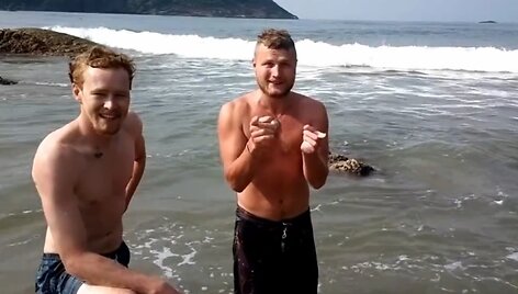 Paulius ir Andrius Indijoje ir siunčia &scaron;ilčiausius linkėjimus