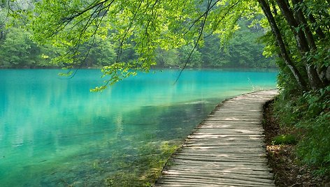 Plitvicos ežerai vadinami Kroatijos perlais