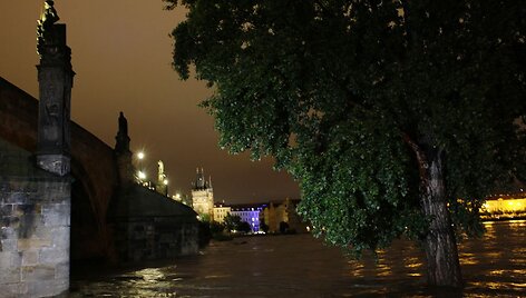 Praha skęsta vandenyje