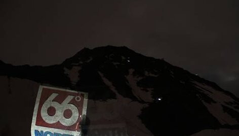 3D projekcija kalno vir&scaron;ūnėje