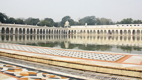 Bangla Sahib sikhų &scaron;ventykla Delyje