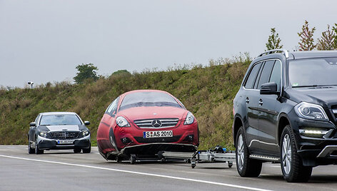 S klasės &bdquo;Mercedes-Benz&ldquo;