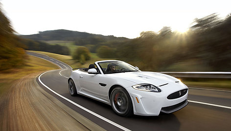 „Jaguar XKR-S“