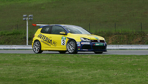 Robertas Kupčikas &bdquo;Volkswagen Castrol Cup&ldquo; lenktynėse