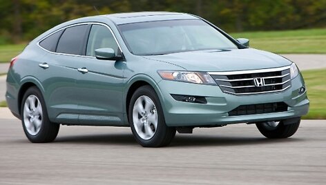 &bdquo;Honda&ldquo; Niujorko parodai ruo&scaron;ia naują &bdquo;Crosstour&ldquo;