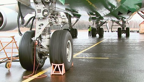 „Boeing 747-400“ Kauno Karmėlavos oro uoste