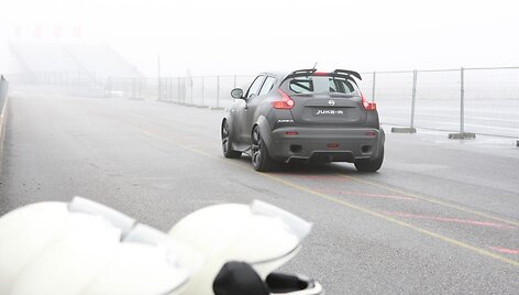 &bdquo;Nissan Juke R&ldquo; bandymai &Scaron;vedijoje