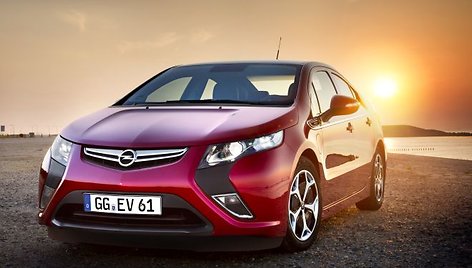 „Opel Ampera“