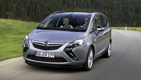 „Opel Zafira Tourer“