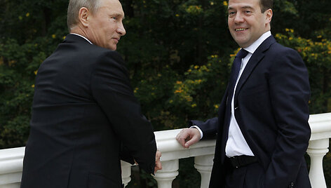 Владимир Путин и Дмитрий Медведев.
