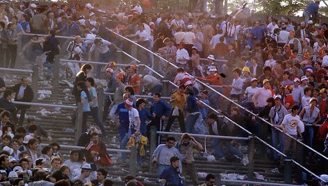 Po kruvinų raiu&scaron;ių "Heysel" stadione anglų klubai penkeriems metams buvo pa&scaron;alinti i&scaron; UEFA turnyrų.