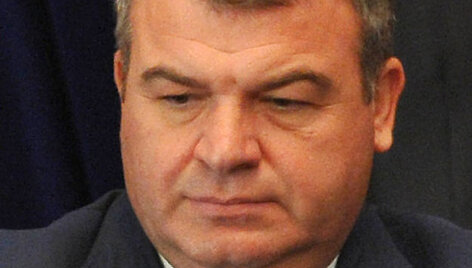 Анатолий Сердюков