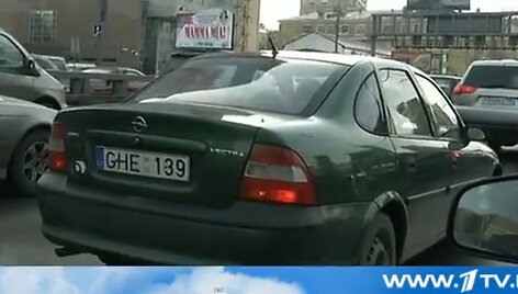 Скриншот видео.