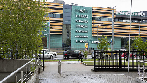 Pareigūnų profsąjungų piketas prie&scaron;ais Policijos departamento pastatą