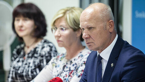 Odilija Rudzevičienė, Rolanda Lingienė, Algirdas &Scaron;e&scaron;elgis