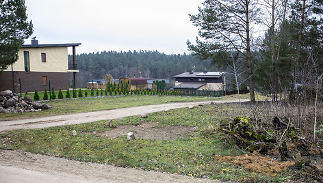 Tvarkoma Upės gatvė Vilniaus rajone