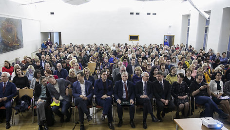 Mokytojų suvažiavimas Vilniuje: tariamasi dėl galimo streiko