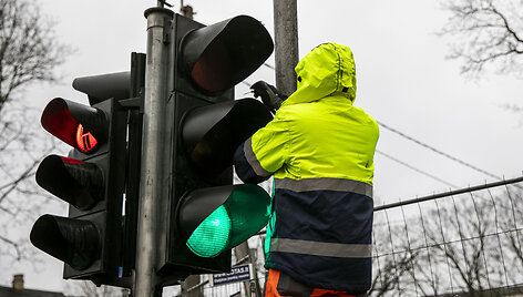 Vilniuje grąžinamos lentelės su žaliomis rodyklėmis