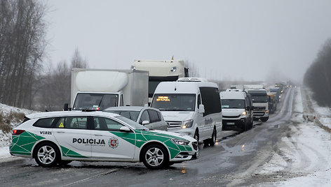 Tragedija Vilniaus rajone: per avariją žuvo trys jauni žmonės