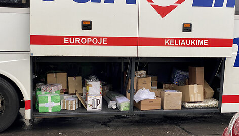 Eilės Vilniaus autobusų stoties siuntų skyriuje