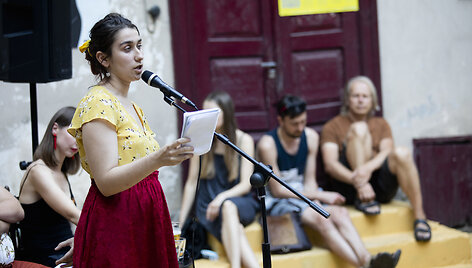 Gabija Smailytė. Jaunųjų poetų kūrybos vakaras &bdquo;Sueiliuotas pavasaris&ldquo; 