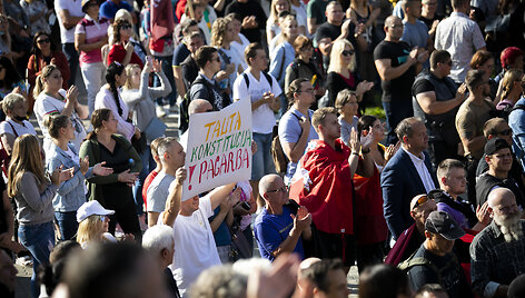 Protestas prie&scaron; Galimybių pasą