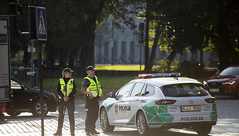 Katedros aikštėje – Šeimų sąjūdžio mitingas