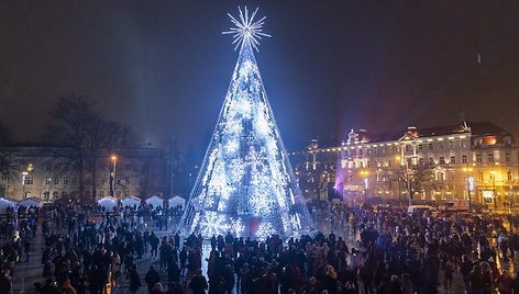 Vilnius pasitinka 2022-uosius metus