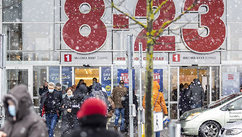 Prekybos centrai pirmąją dieną po galimybių paso panaikinimo