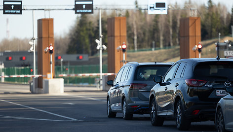 Automobilių eilė į Baltarusiją ties Medininkais