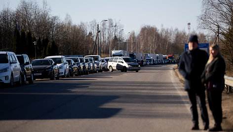 Automobilių eilė į Baltarusiją ties Medininkais