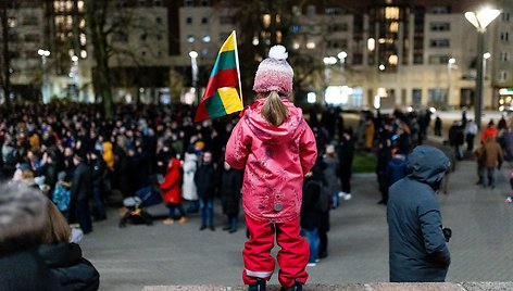 Protestas „Dešimt minučių tylos“