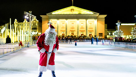 Kalėdiškai pasipuošęs Vilnius