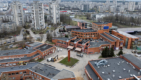 &Scaron;e&scaron;kinės centrinės aik&scaron;tės atnaujinimo darbai