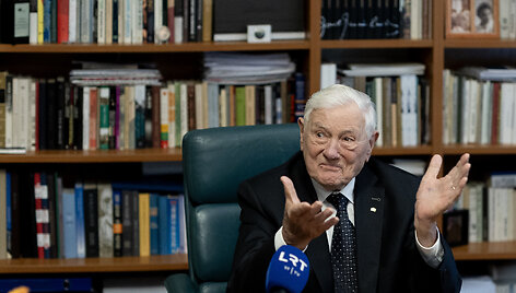 Valdas Adamkus &scaron;venčia 99-ąjį gimtadienį