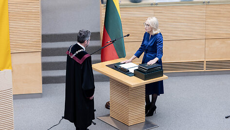 Angelė Jakavonytė