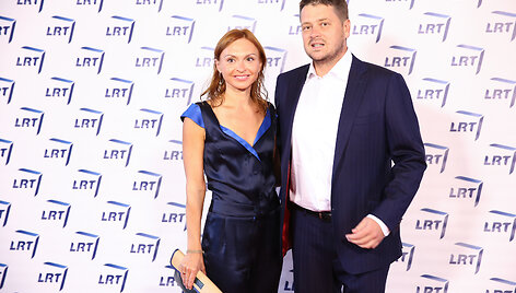 Laurynas &Scaron;e&scaron;kus su žmona Indre