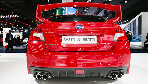 &bdquo;Subaru&ldquo; stendas Frankfurto automobilių parodoje
