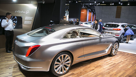 &bdquo;Hyundai&ldquo; stendas Frankfurto automobilių parodoje