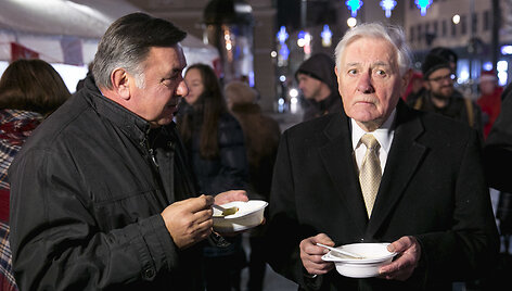 Valdas Adamkus