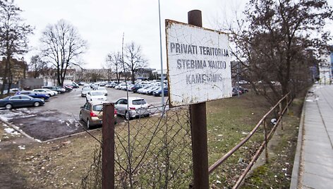 Sklypas Konstitucijos prospekte